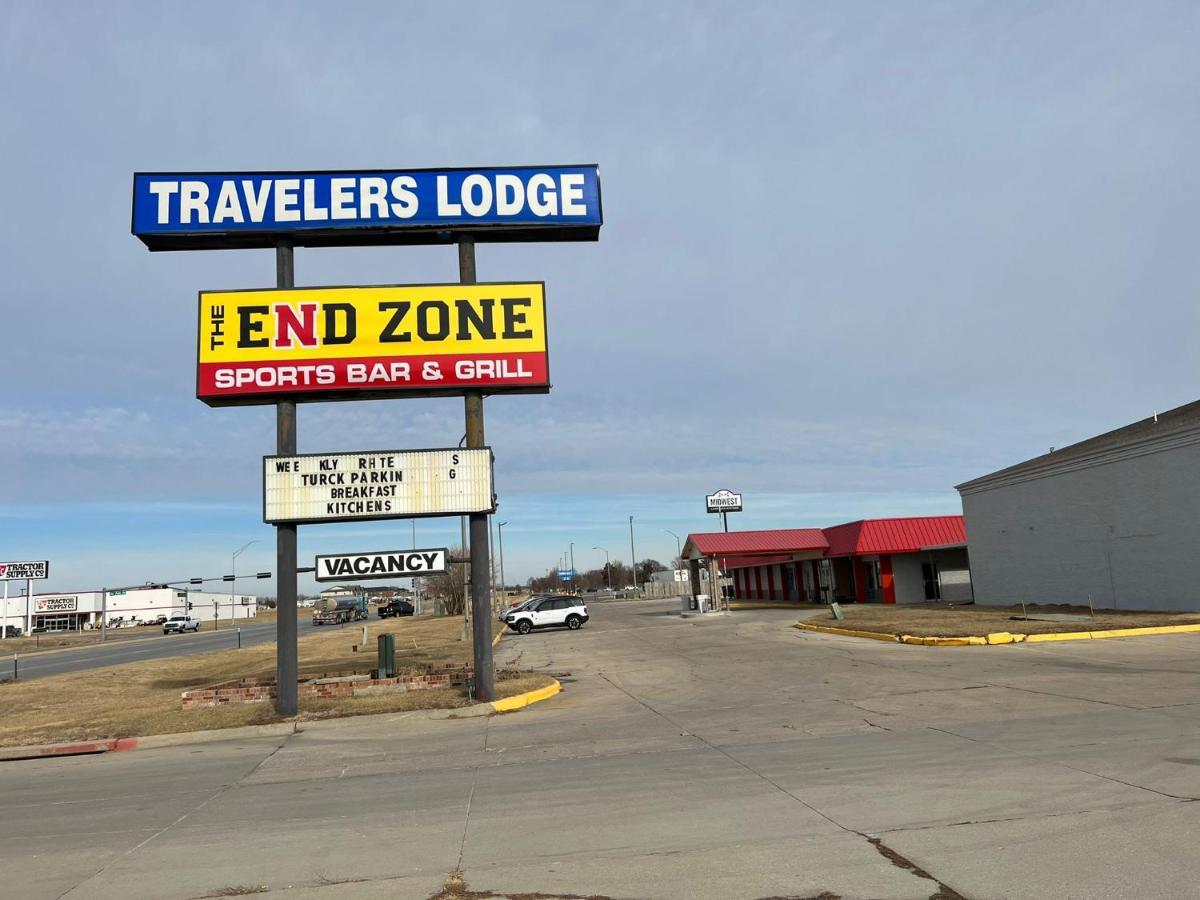 Travelers Lodge Beatrice מראה חיצוני תמונה